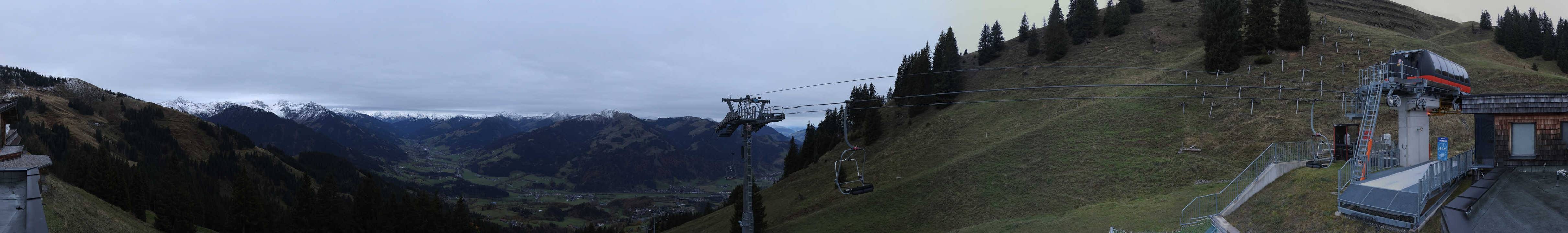 Archiv Foto Webcam Blick von der Bichlalm über Kitzbühel