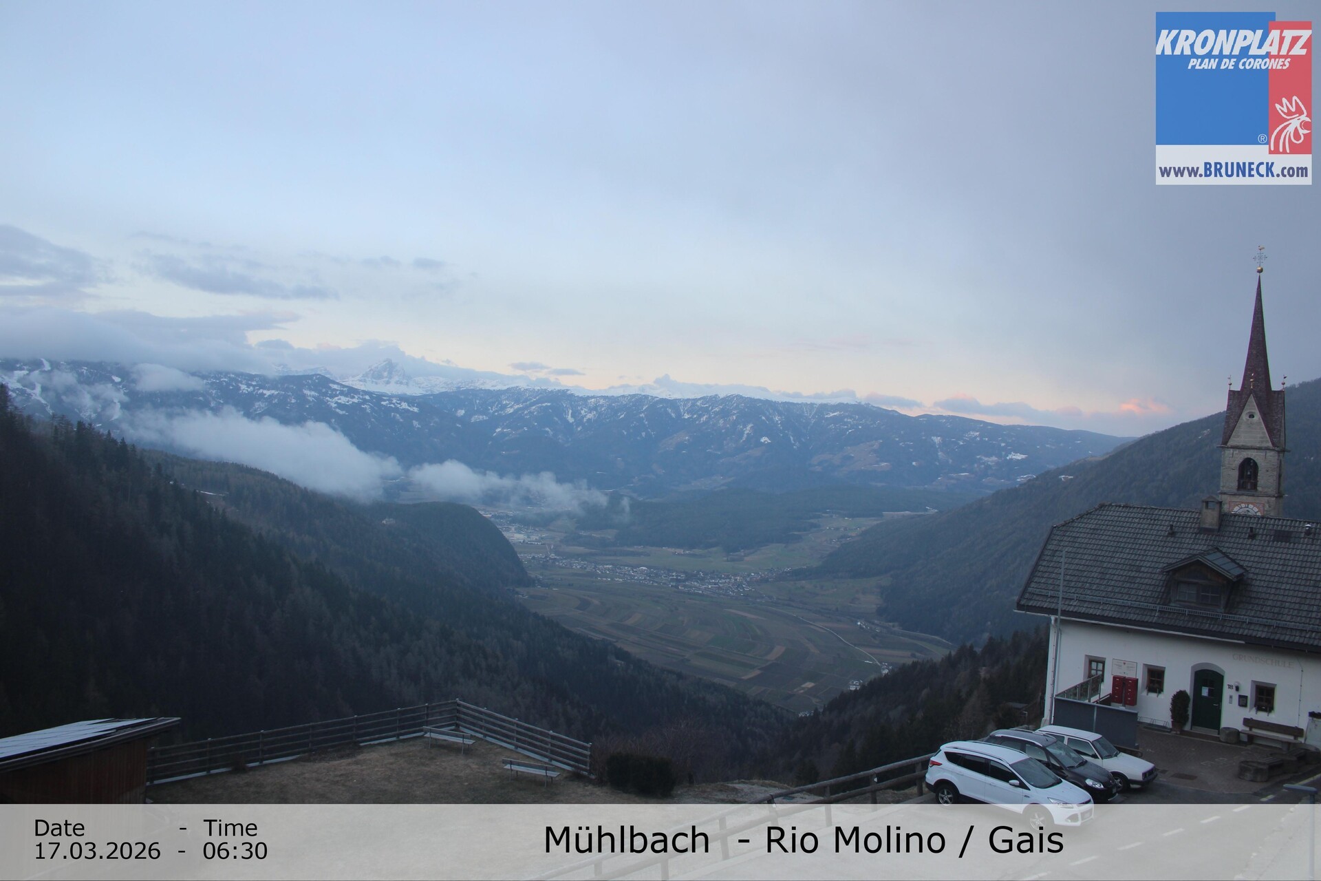 Archiv Foto Webcam Blick auf Gais im Tauferer Ahrntal