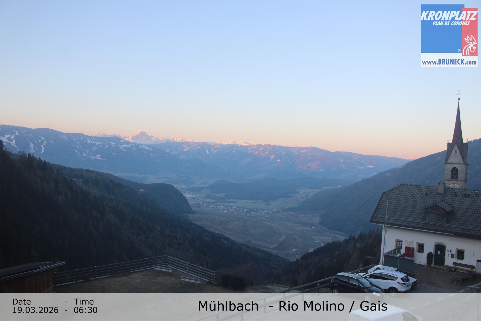 Archiv Foto Webcam Blick auf Gais im Tauferer Ahrntal