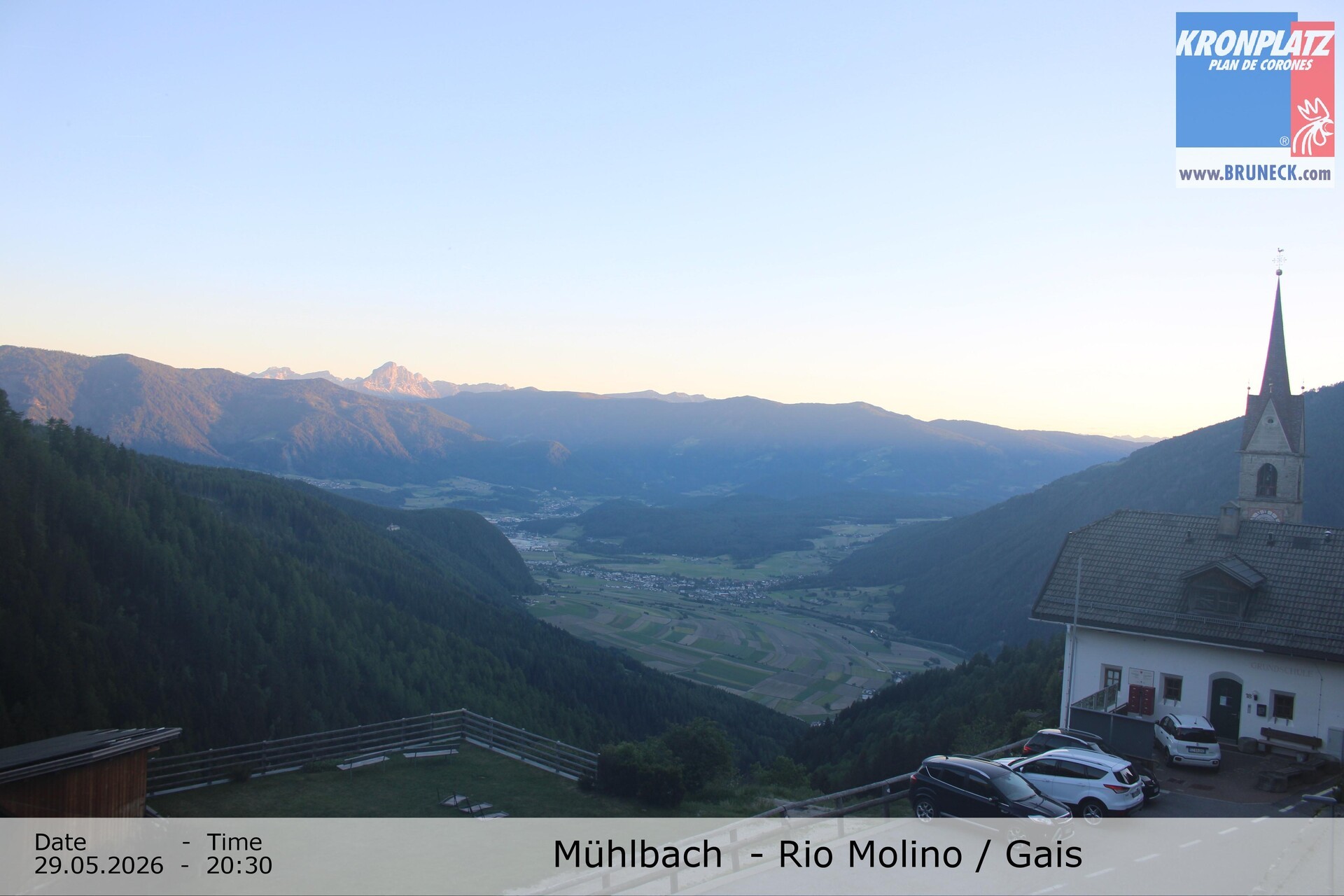 Archiv Foto Webcam Blick auf Gais im Tauferer Ahrntal