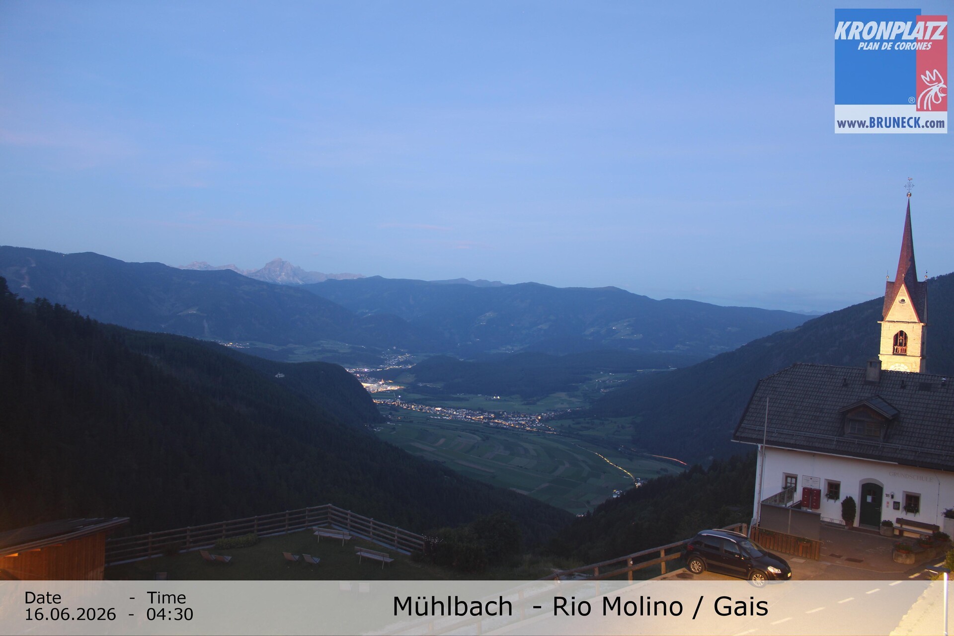 Archiv Foto Webcam Blick auf Gais im Tauferer Ahrntal
