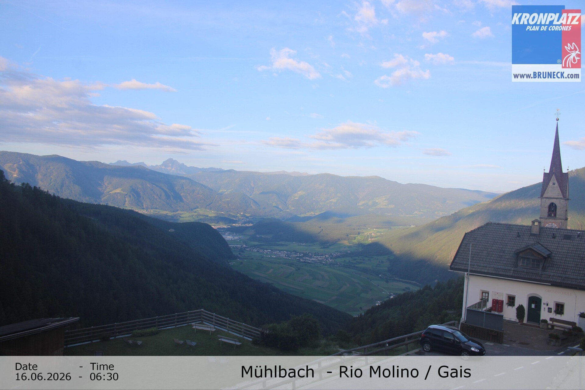 Archiv Foto Webcam Blick auf Gais im Tauferer Ahrntal