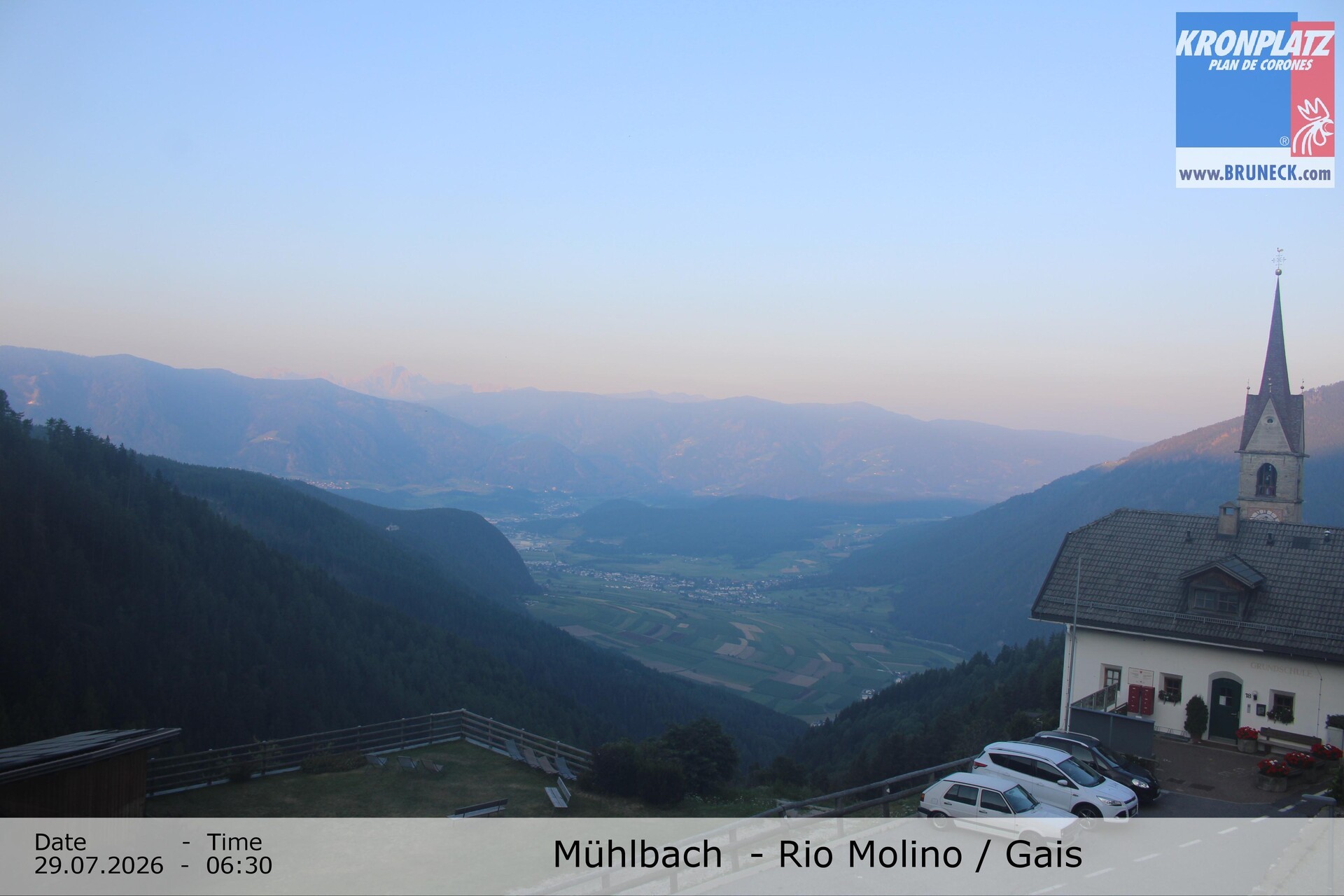 Archiv Foto Webcam Blick auf Gais im Tauferer Ahrntal