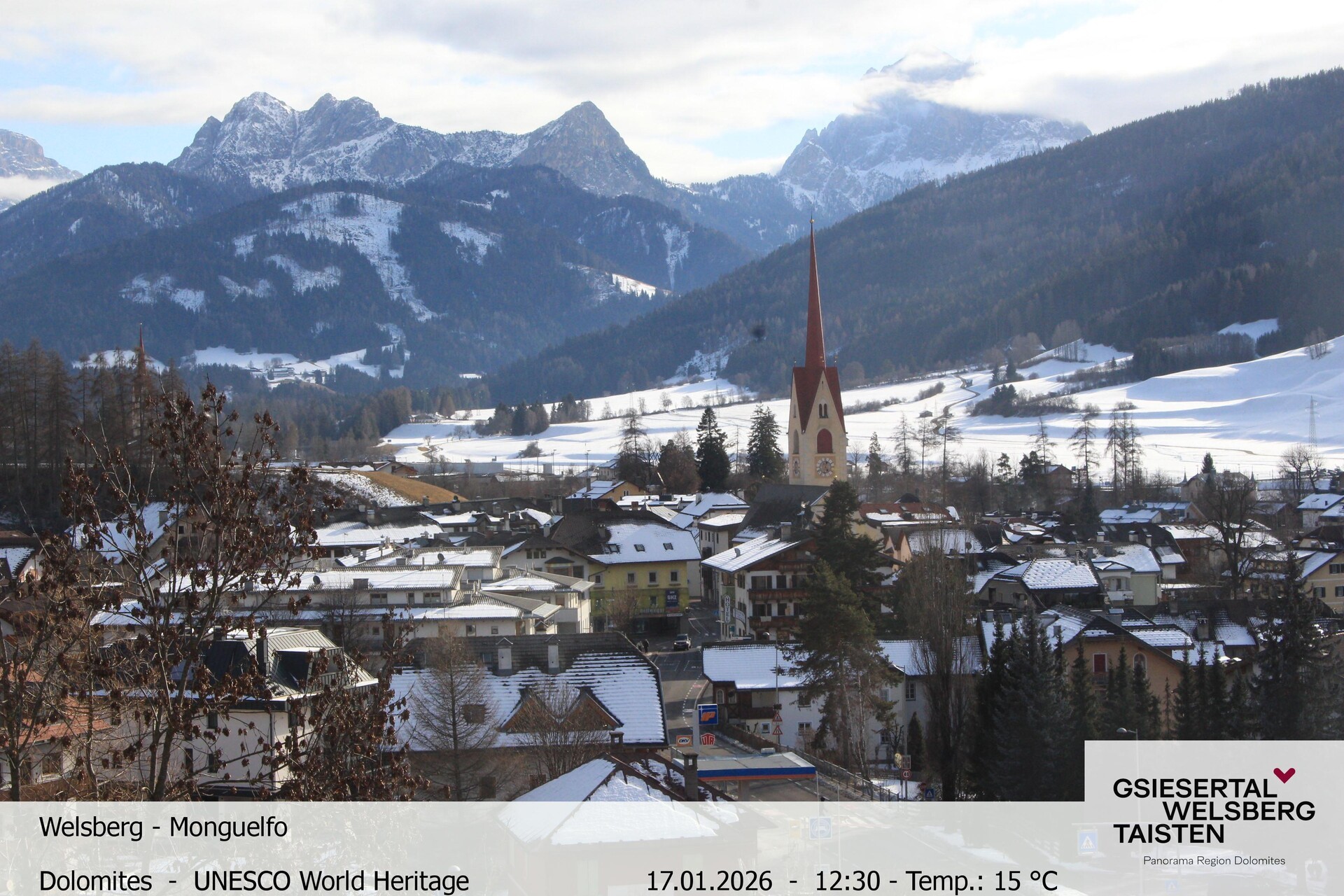 Archived image Webcam View towards Welsberg (Gsieser Valley, South Tyrol)