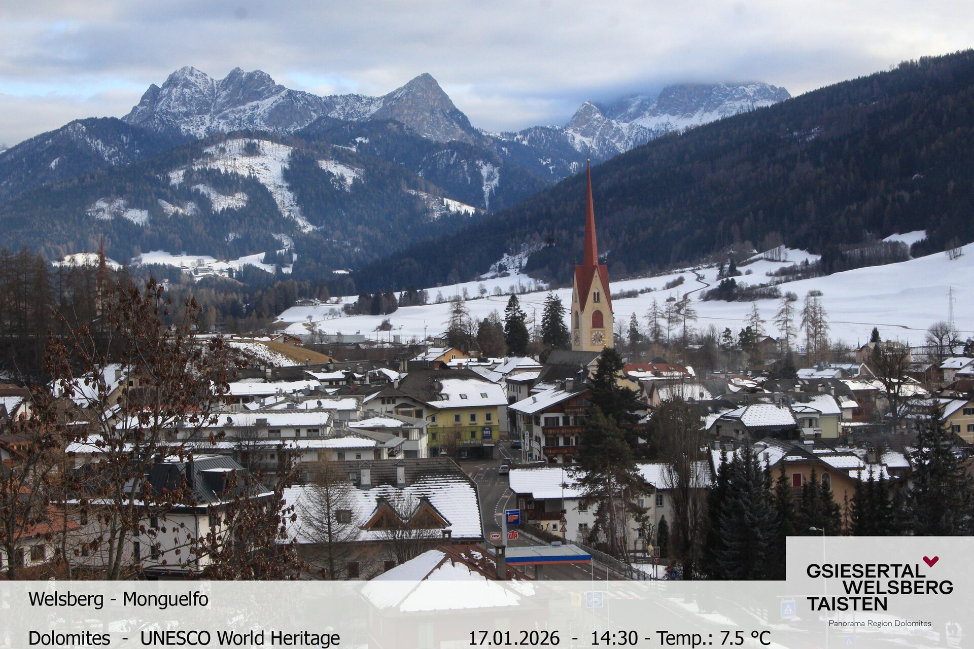 Archived image Webcam View towards Welsberg (Gsieser Valley, South Tyrol)