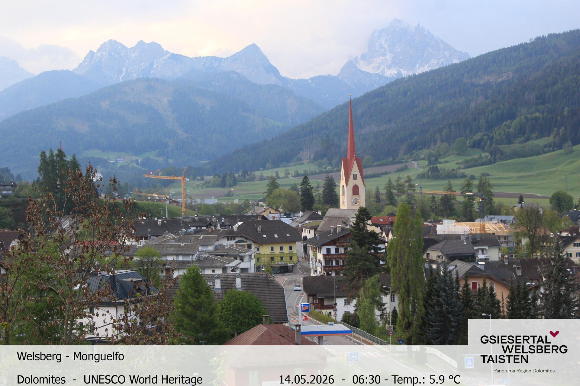 Archived image Webcam View towards Welsberg (Gsieser Valley, South Tyrol)