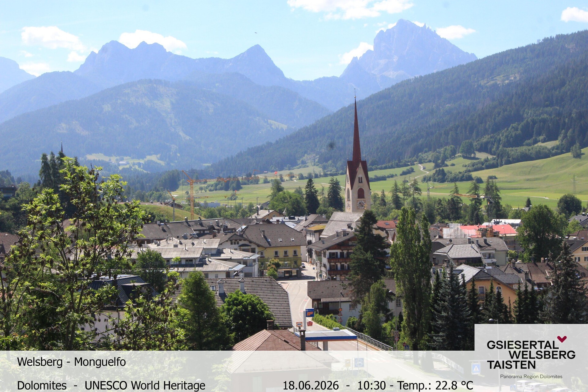 Archived image Webcam View towards Welsberg (Gsieser Valley, South Tyrol)