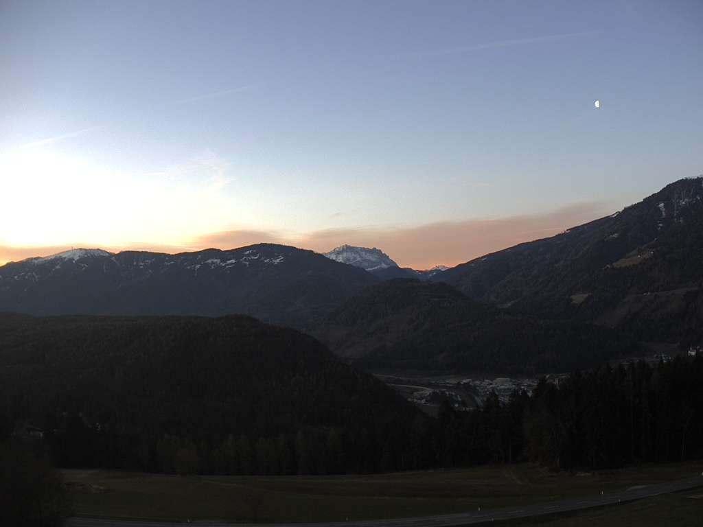 Archived image Webcam Outlook from Hofern towards Chienes, South Tyrol