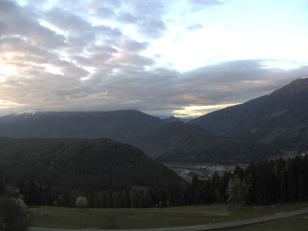 Archiv Foto Webcam Sicht vom Dorf Hofern auf Kiens im Pustertal