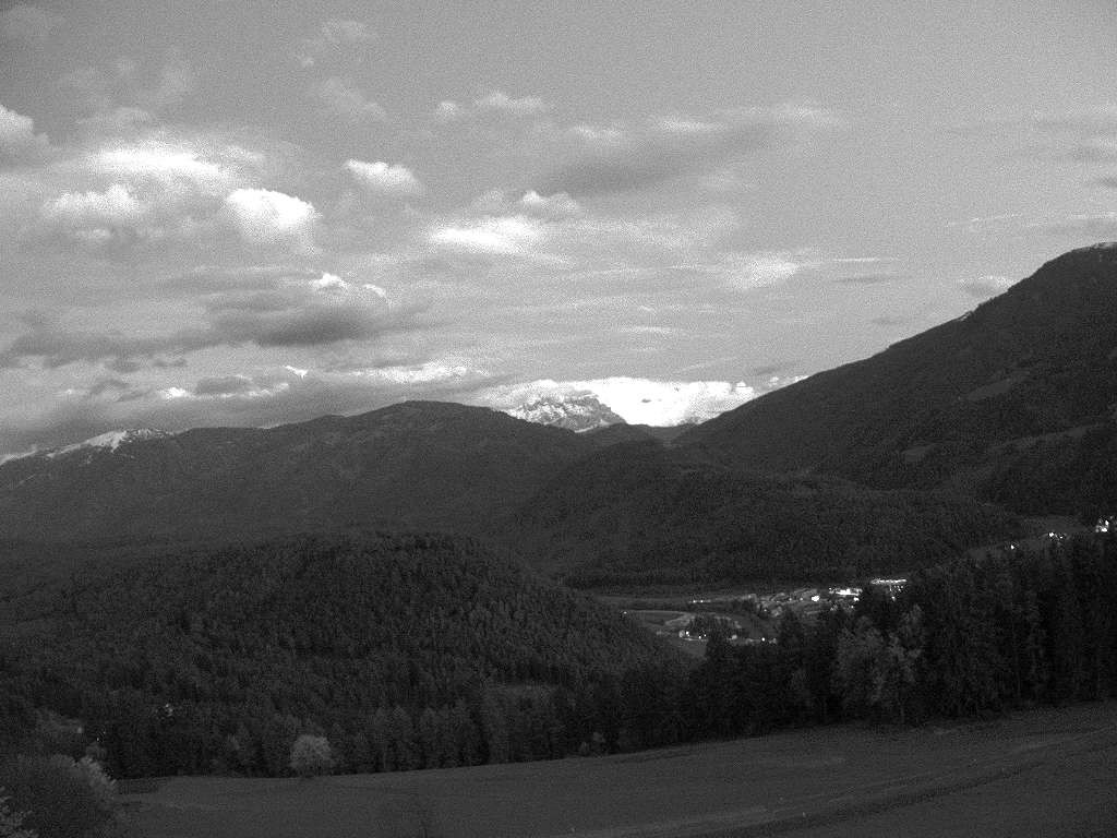 Archiv Foto Webcam Sicht vom Dorf Hofern auf Kiens im Pustertal