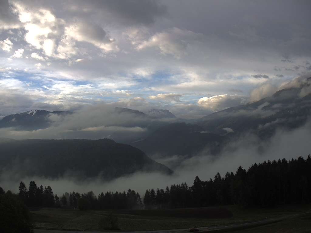 Archived image Webcam Outlook from Hofern towards Chienes, South Tyrol