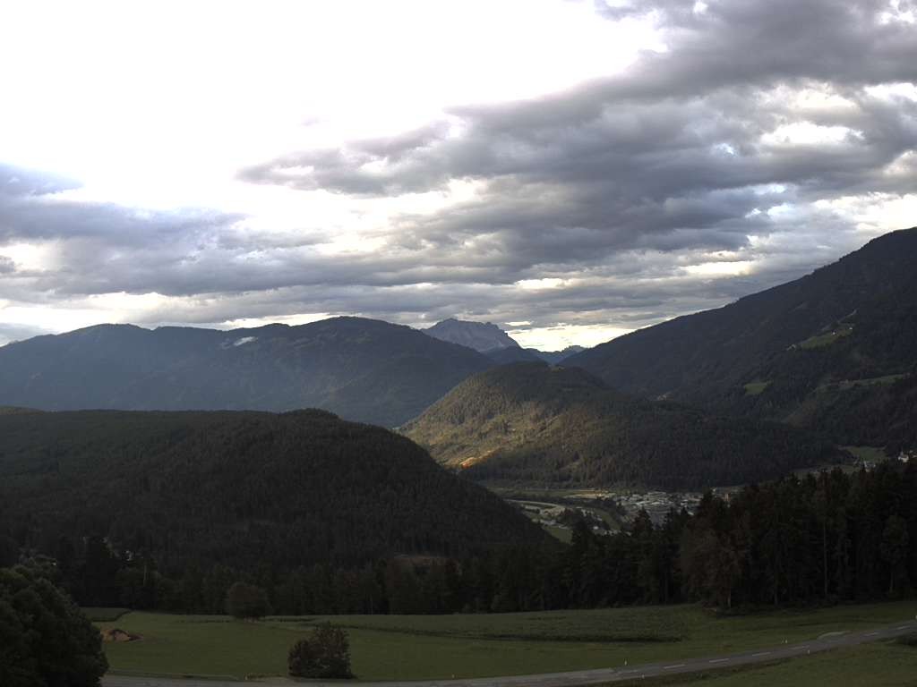 Archived image Webcam Outlook from Hofern towards Chienes, South Tyrol