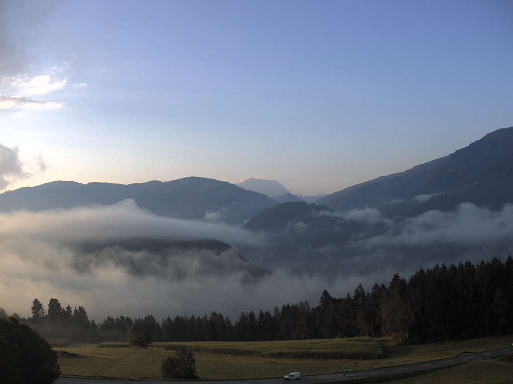 Archived image Webcam Outlook from Hofern towards Chienes, South Tyrol