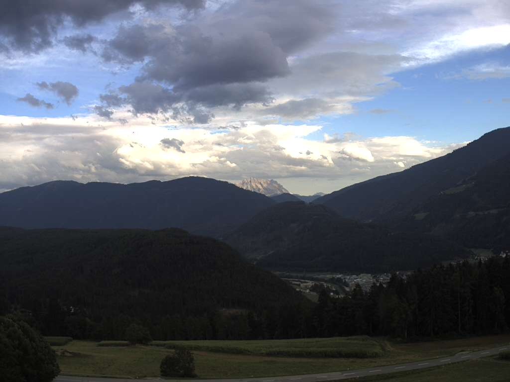 Archived image Webcam Outlook from Hofern towards Chienes, South Tyrol