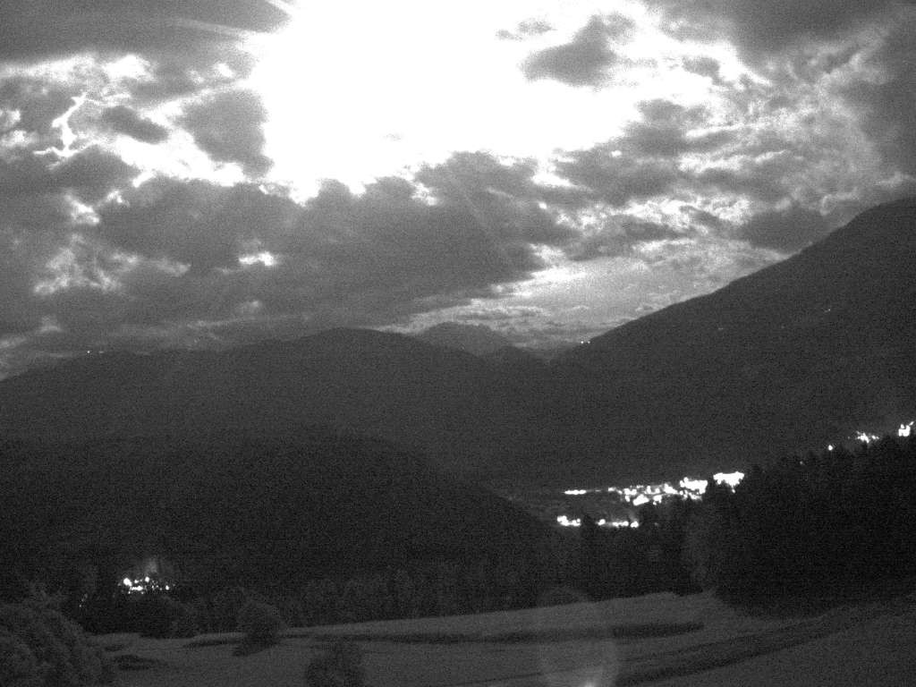 Archived image Webcam Outlook from Hofern towards Chienes, South Tyrol