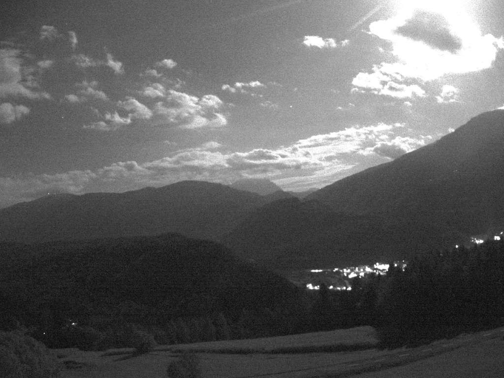 Archived image Webcam Outlook from Hofern towards Chienes, South Tyrol