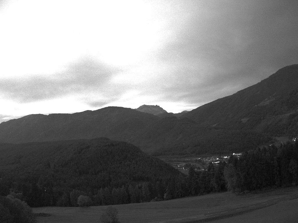 Archived image Webcam Outlook from Hofern towards Chienes, South Tyrol