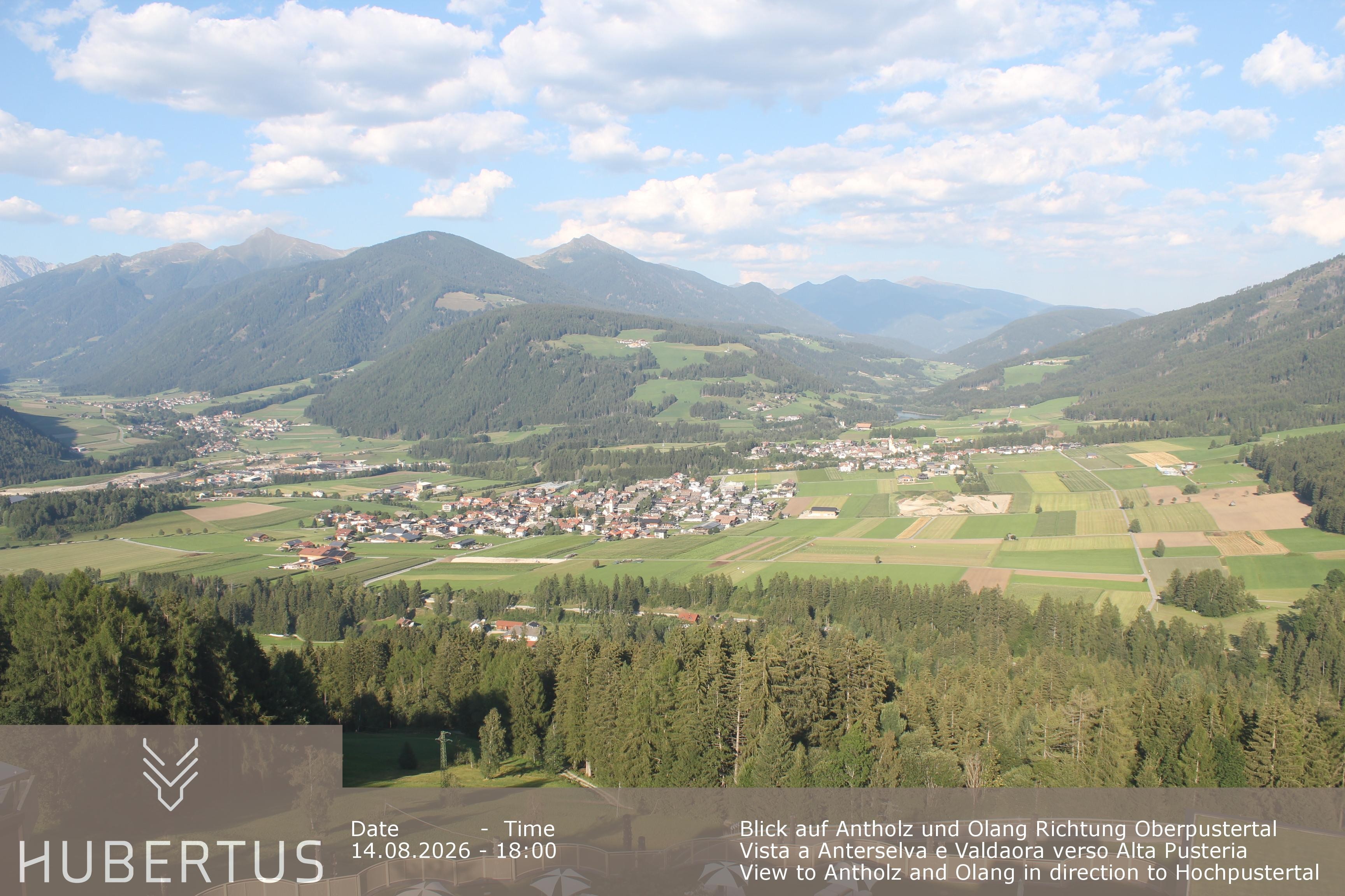 Archived image Webcam Olang in South Tyrol – Hotel Hubertus