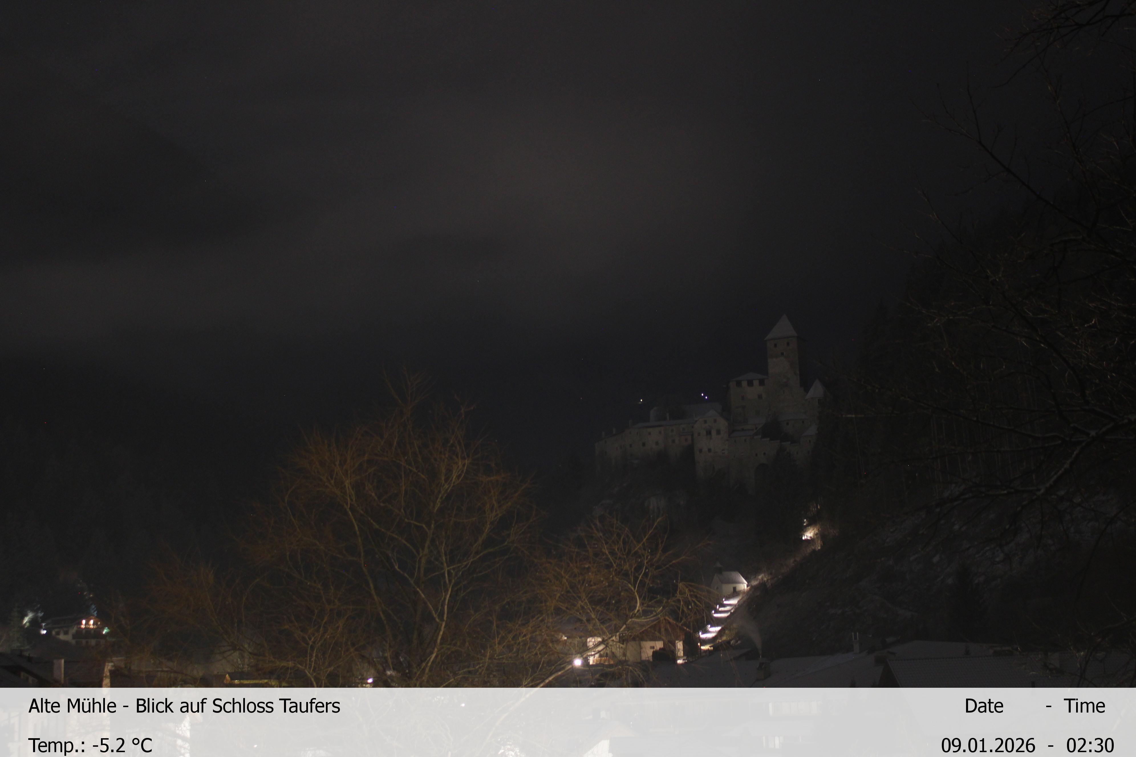 Archiv Foto Webcam Blick Richtung Schloss Taufers in Südtirol