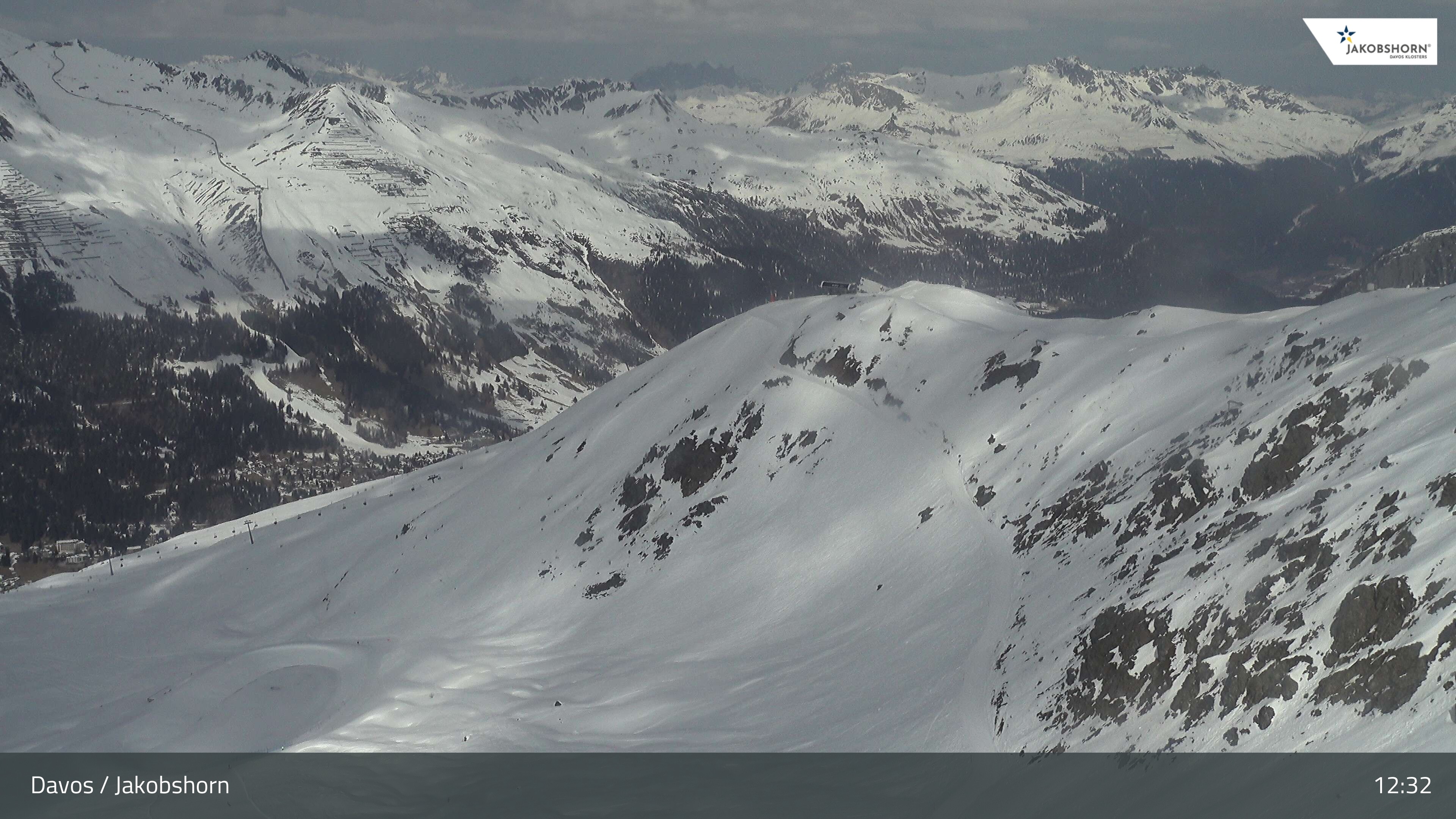 Archiv Foto Webcam Jakobshorn - Blick Richtung Brämabüel