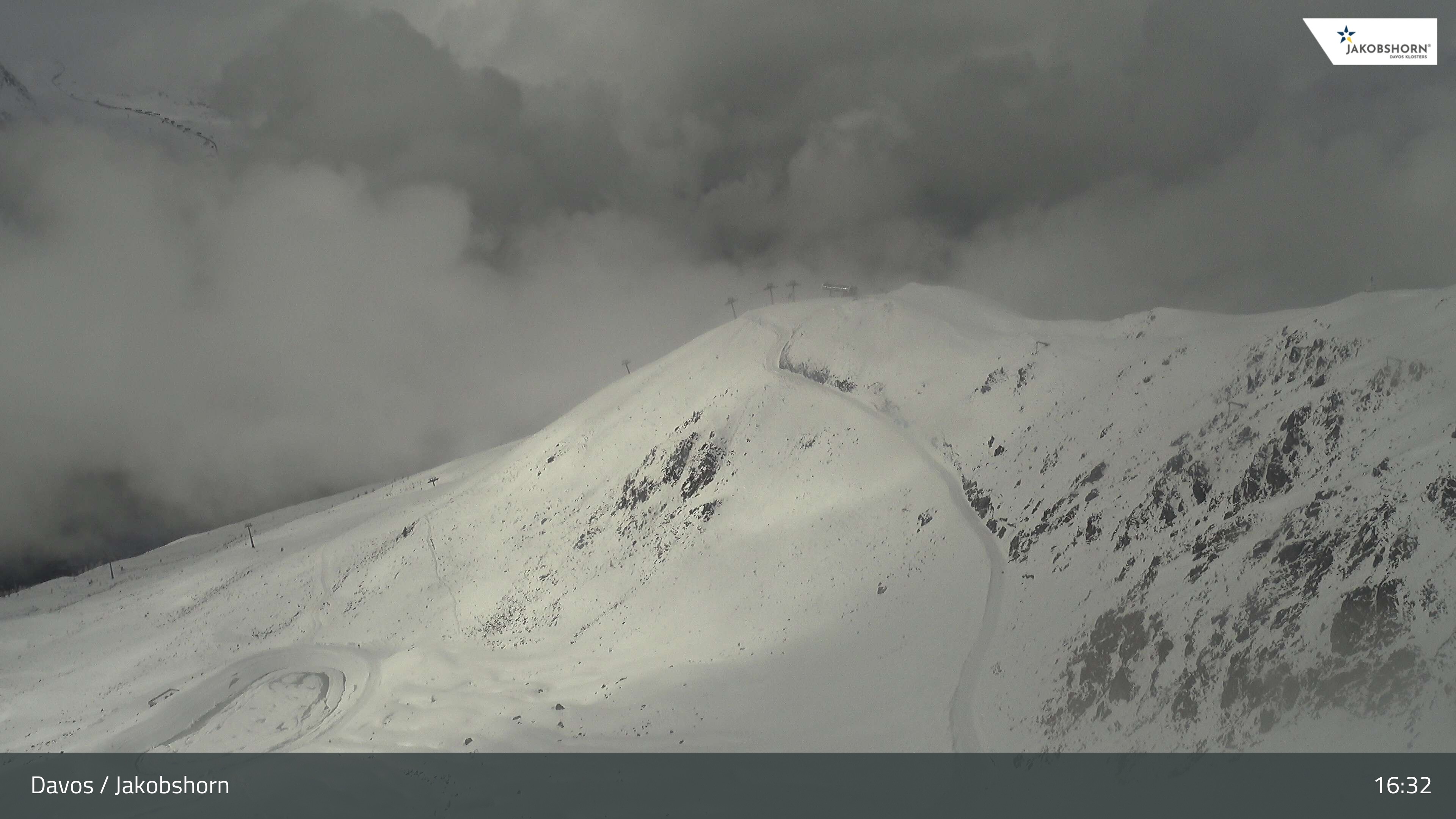 Archived image Webcam Jakobshorn - View to Brämabüel