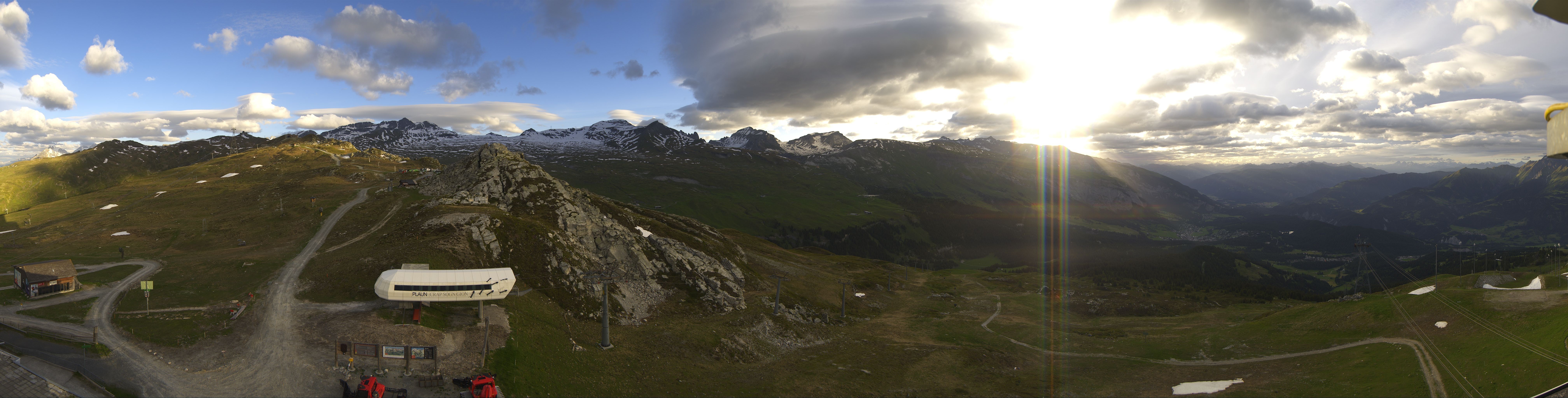 Archiv Foto Webcam Bergstation Crap Sogn Gion