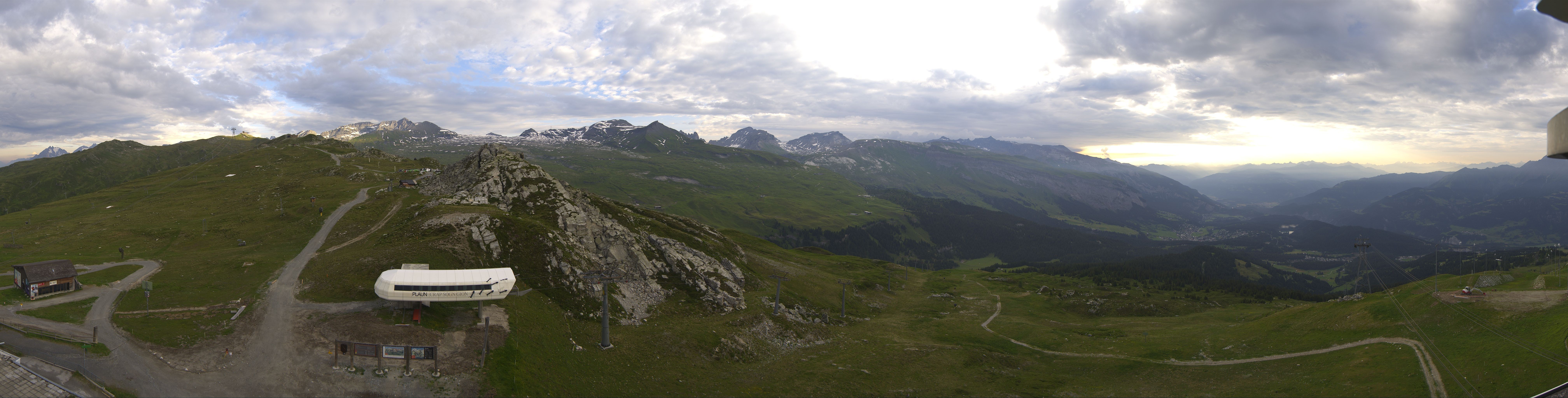 Archiv Foto Webcam Bergstation Crap Sogn Gion