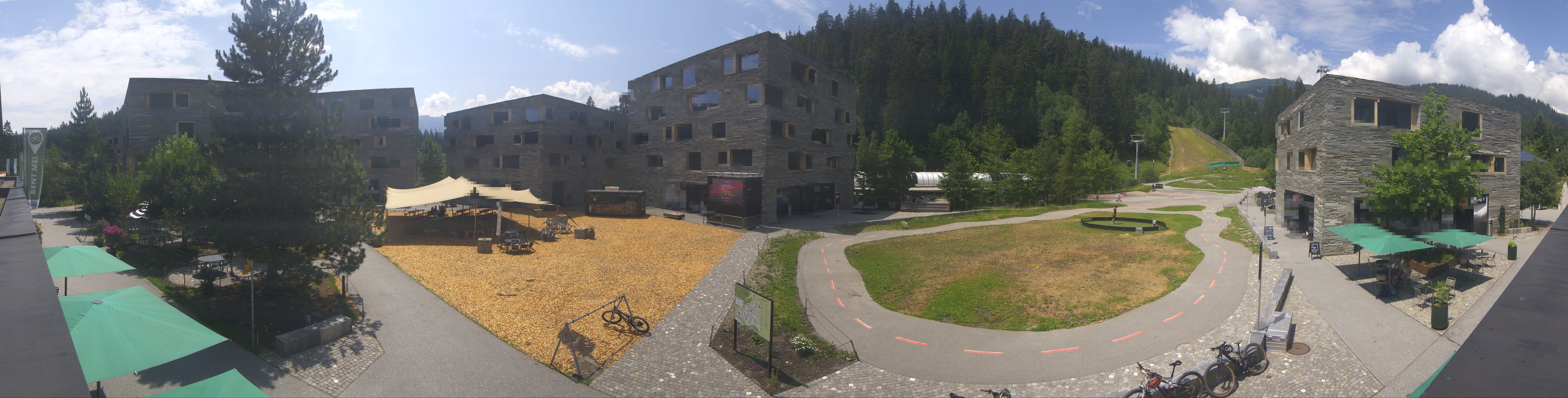 Archived image Webcam Laax - Hotel Rocksresort