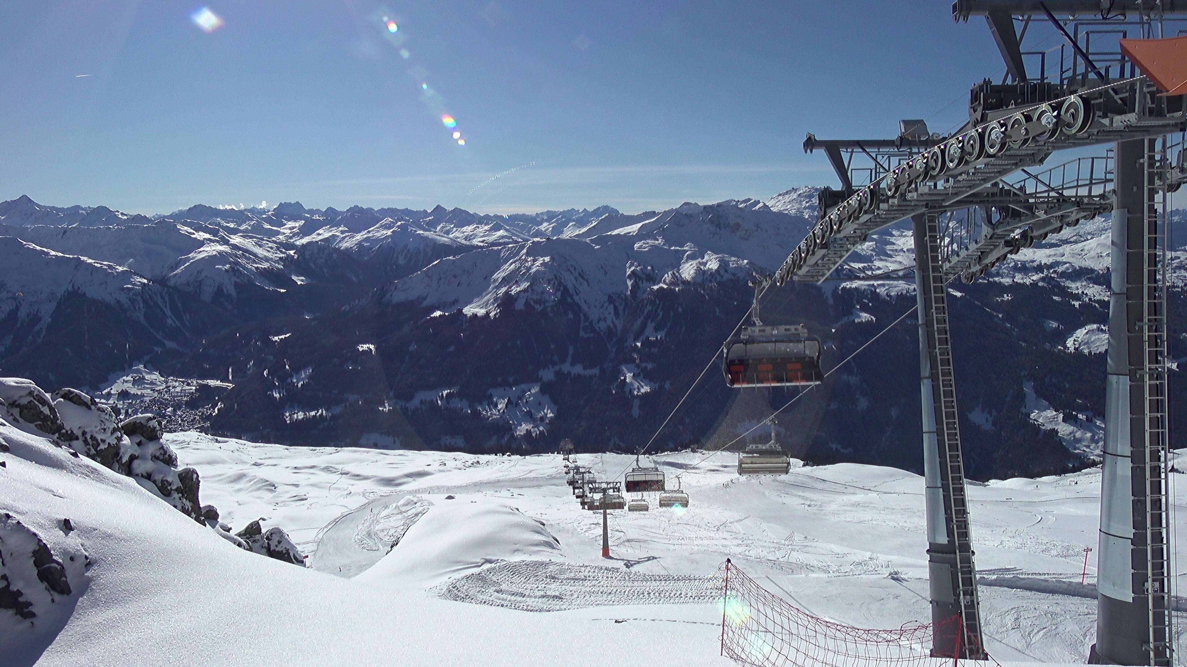 Archiv Foto Webcam Madrisa