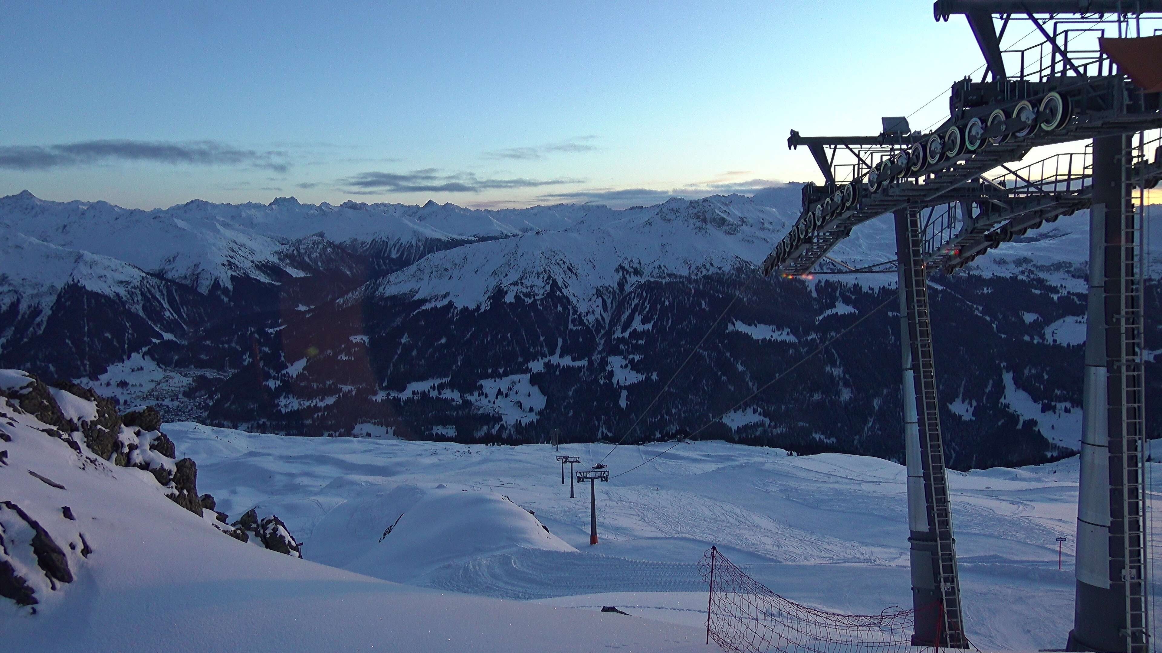 Archiv Foto Webcam Madrisa