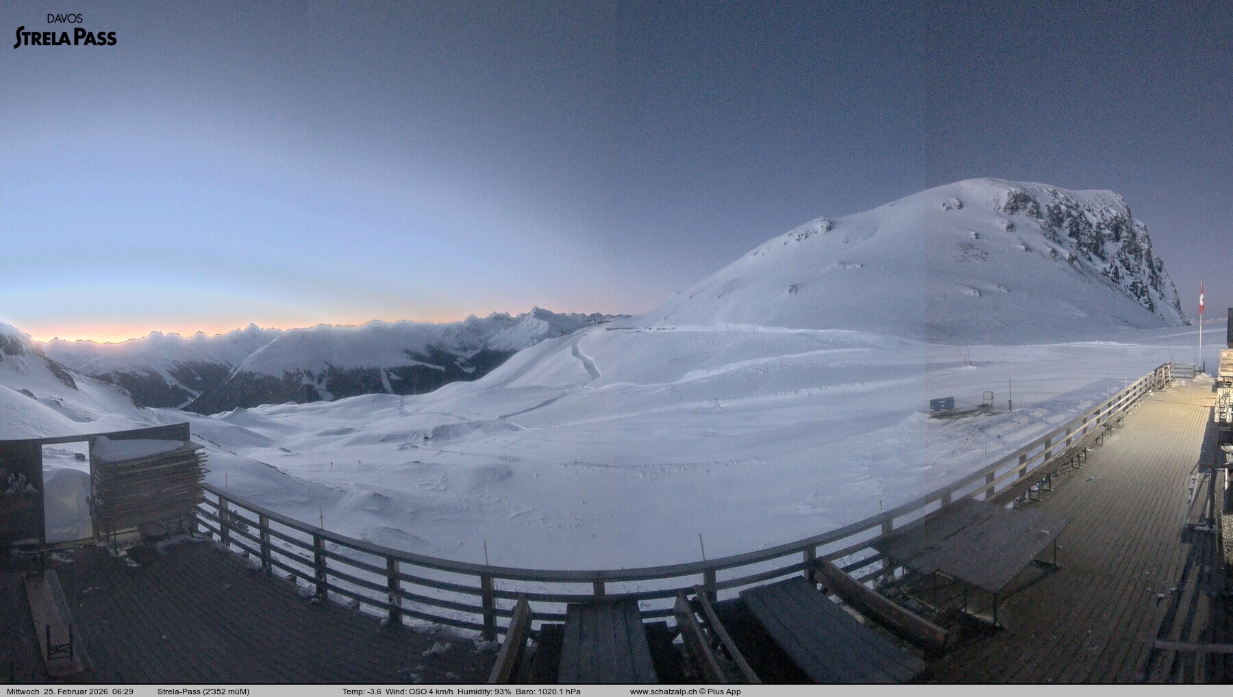 Archived image Webcam Schatzalp - Strela Pass