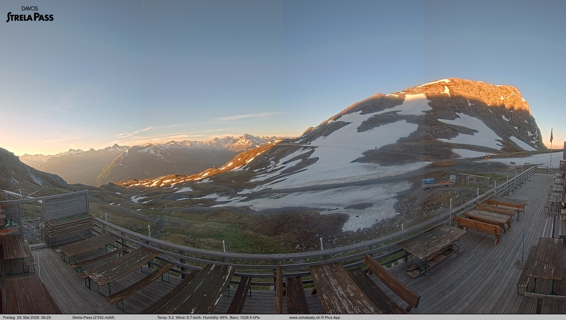 Archived image Webcam Schatzalp - Strela Pass
