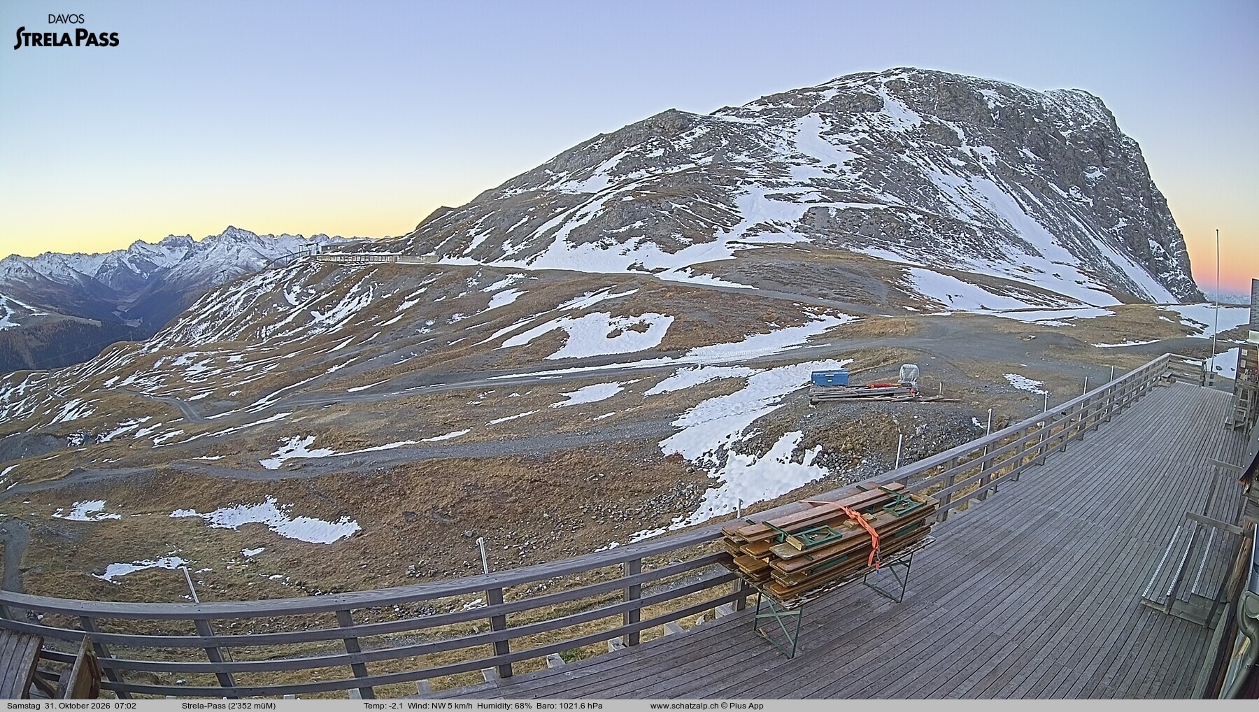 Archived image Webcam Schatzalp - Strela Pass
