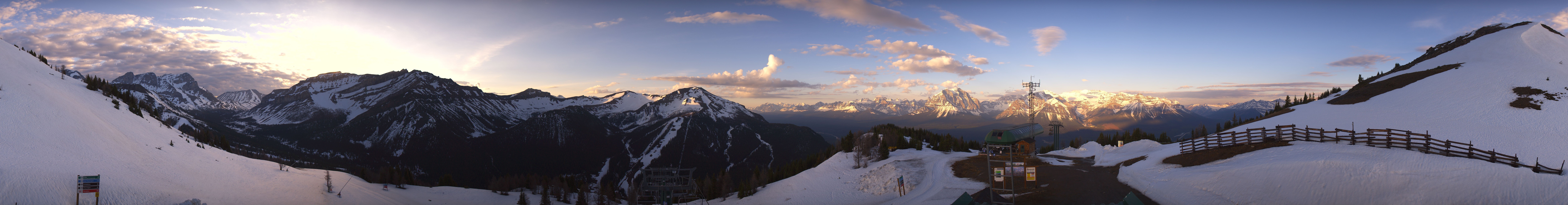 Archived image Webcam Panorama view Lake Louise