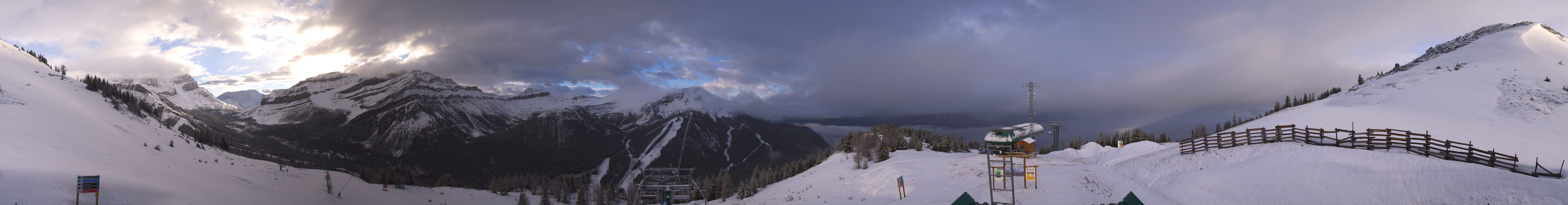 Archived image Webcam Panorama view Lake Louise