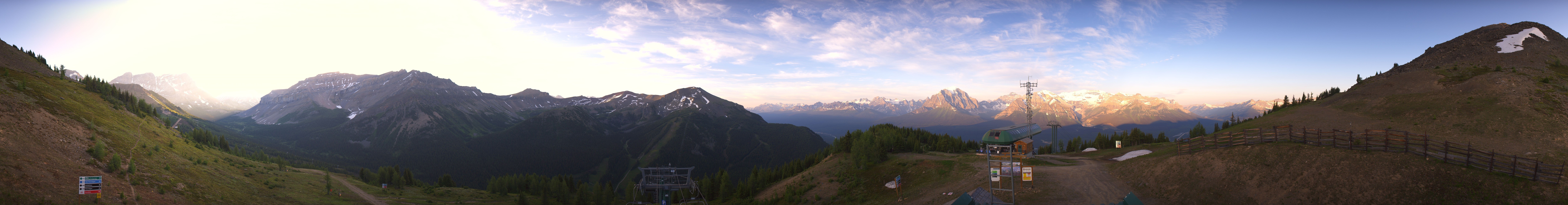Archived image Webcam Panorama view Lake Louise