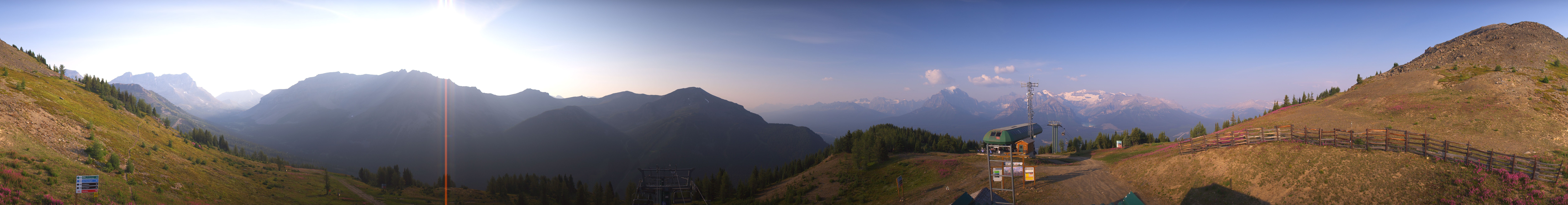 Archived image Webcam Panorama view Lake Louise