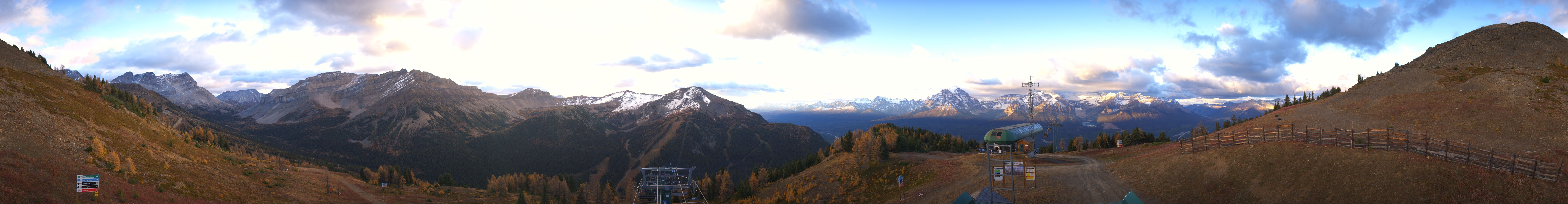Archived image Webcam Panorama view Lake Louise