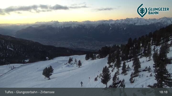 Archived image Webcam View from Glungezer