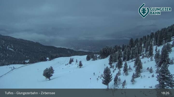 Archiv Foto Webcam Glungezer: Panoramablick Zirbensee