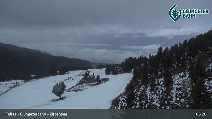Archiv Foto Webcam Glungezer: Panoramablick Zirbensee