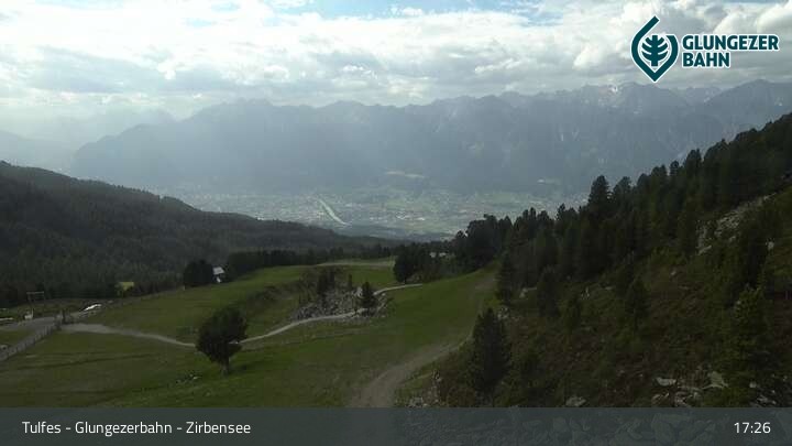 Archiv Foto Webcam Glungezer: Panoramablick Zirbensee