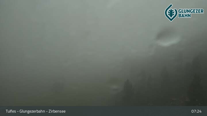 Archiv Foto Webcam Glungezer: Panoramablick Zirbensee