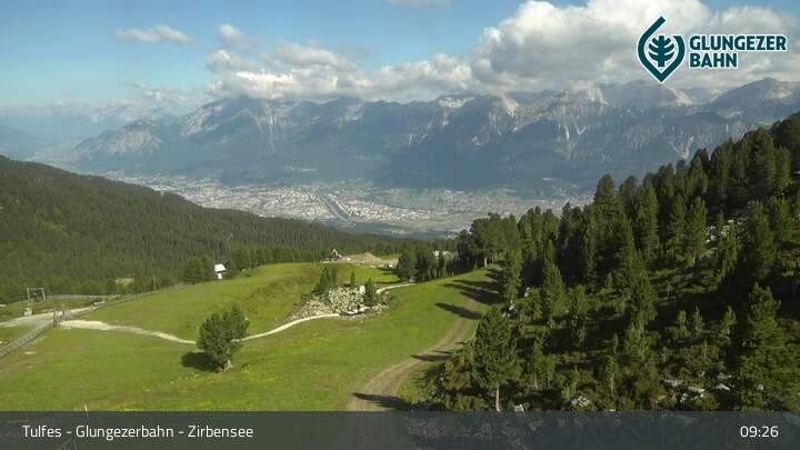 Archiv Foto Webcam Glungezer: Panoramablick Zirbensee