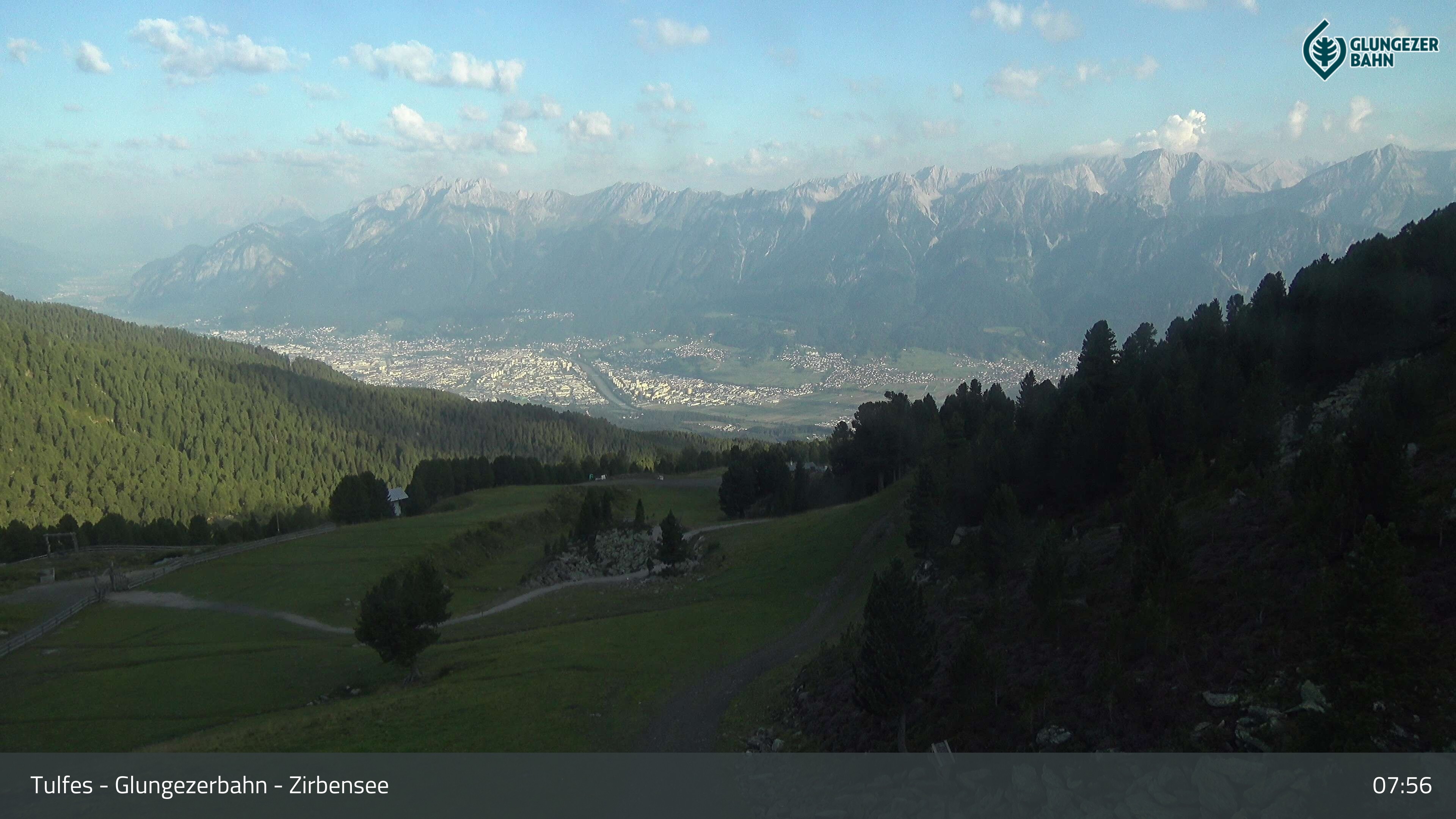 Archiv Foto Webcam Glungezer: Panoramablick Zirbensee