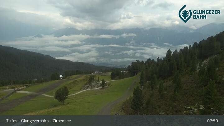 Archiv Foto Webcam Glungezer: Panoramablick Zirbensee