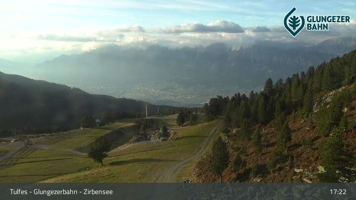 Archiv Foto Webcam Glungezer: Panoramablick Zirbensee
