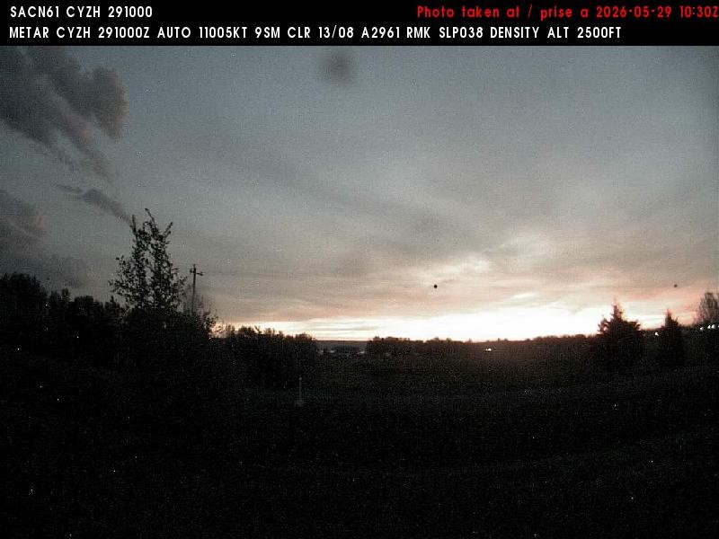 Archiv Foto Webcam Slave Lake Airport - Blickrichtung Norden