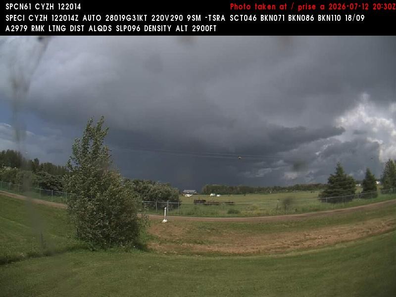 Archiv Foto Webcam Slave Lake Airport - Blickrichtung Norden