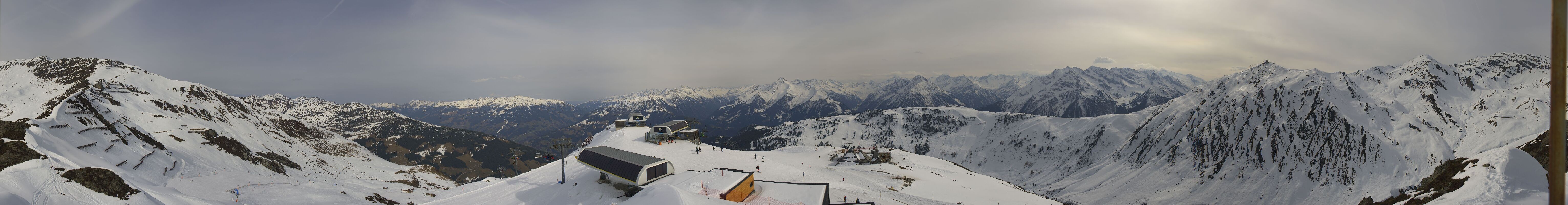 Archived image Webcam Mayrhofen - Unterberg